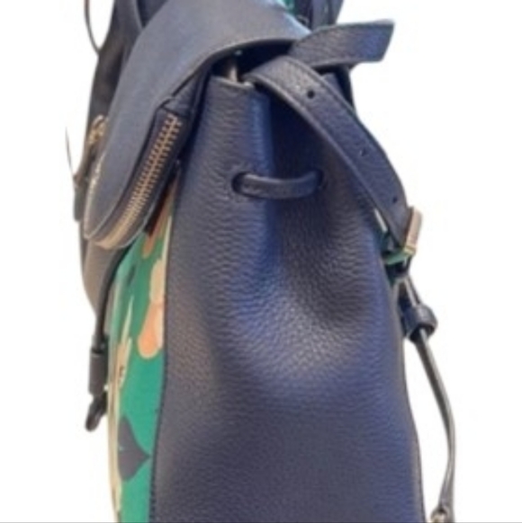 NWT Kate Spade ♠️ Leila Medium Flap Backpack Lily Blooms Green Multi Color - Picture 6 of 11